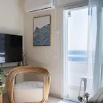 Compass 1-br By Makenzy *