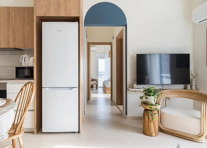 Compass 1-br By Makenzy Apartment Larnaca